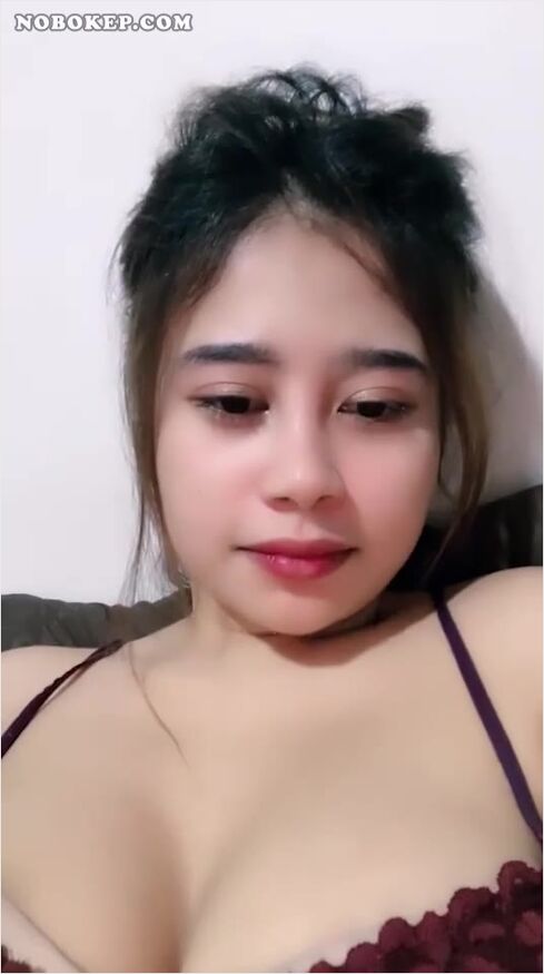 Bokep Indo Sleepcall Bareng Dedek Belahan Toket Mulus