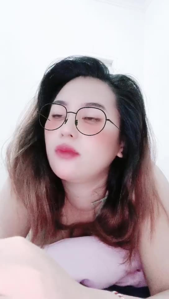  ID: 180558 Papaya Live telegram bot @DSrecordbot