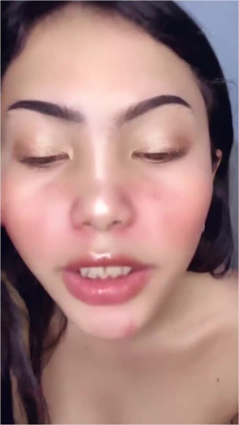 Ziizzy Manies Juga Nih Jadi Pengen Kenyot Susunya Hot51