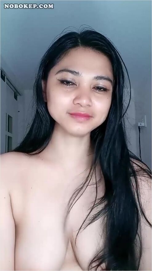 Bokep Indo Kak Liaa Pamerin Susu Gede Mantap