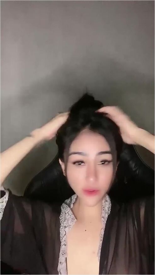 Versi Longdur Mei Yien Asik Buka2An Id 50260349 Mango - Avtub Bokep