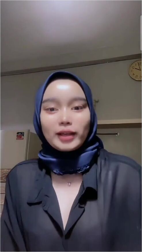 Bokep Jilbab - Nona Qinantia Jilbab Transparan Bra Pink Terlihat - Bokeplink