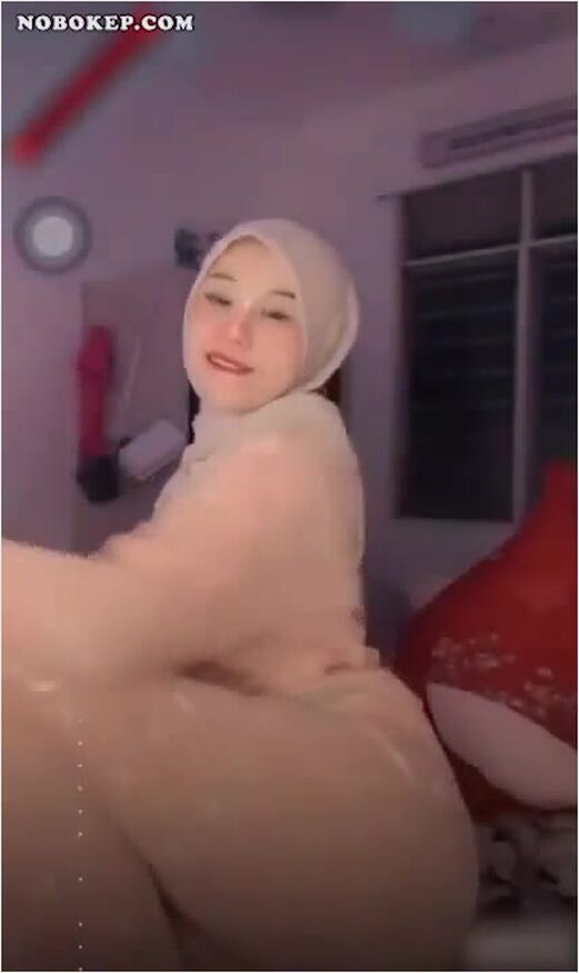 Bokep Indo Kak Putri Nungging Bikin Sange Pascol