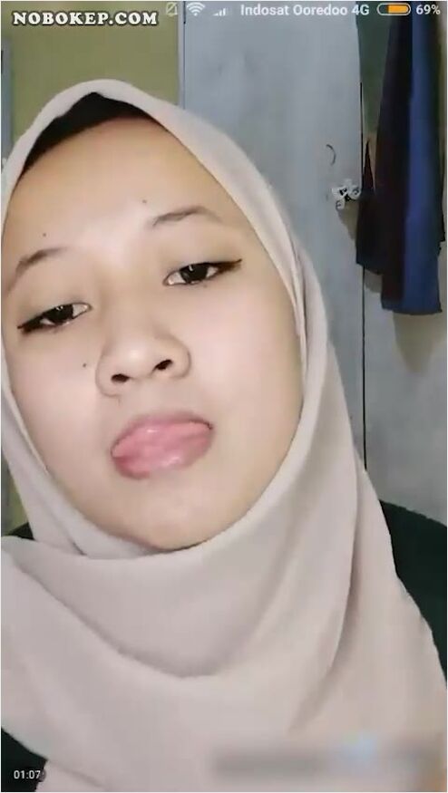 Bokep Indo Maudy Ukhti Jilbab Cakep Susu Gede Live