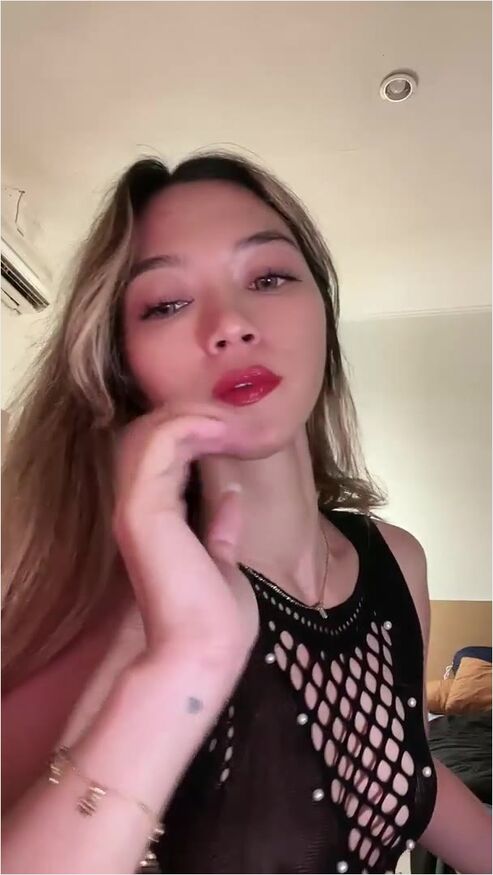 Jessy Sengaja Pakai Lingerie Keliatan Putingnya Id 35332468 Mango