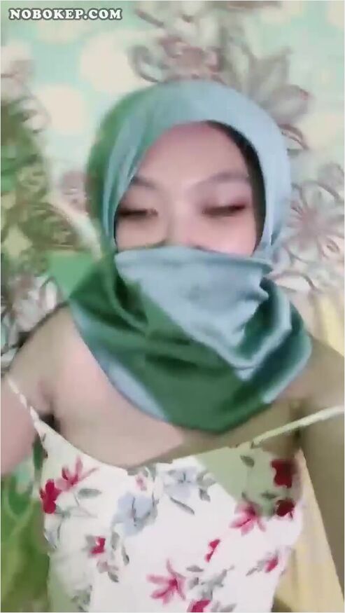 Bokep Indo Uting Unyu Punya Jilbab Nakal Noms
