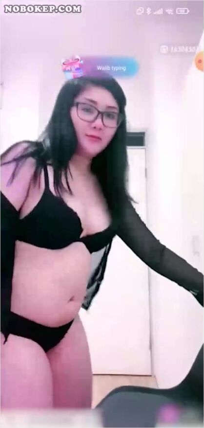 Bokep Indo Alysha Chindo Remas Toket Live 10405 -  Playcrot