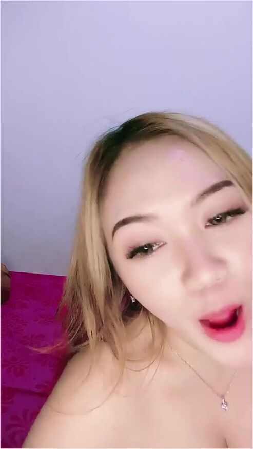 Si Cantik Pirang Key Joget Endingnya Nyepong Anu Id 76814747 Mango