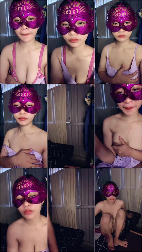 Susu Mungil Selena Pentil Coklat Bikin Ngaceng Dream 159123