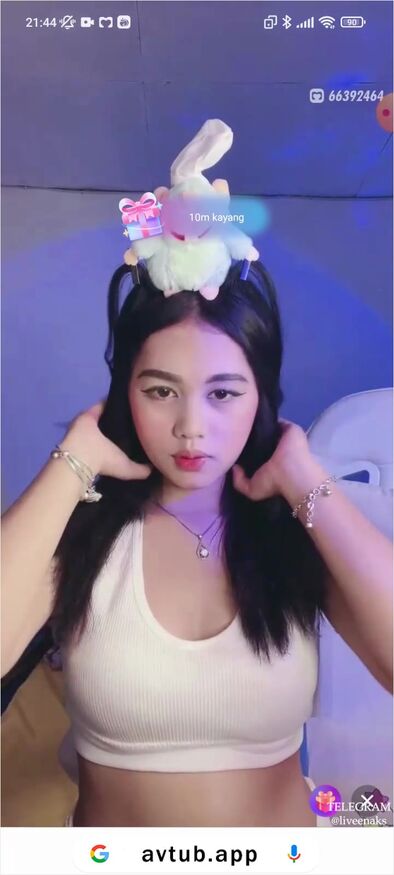 Lebih Mengenal Kilia Host Aduhai Id 66392464 Mango