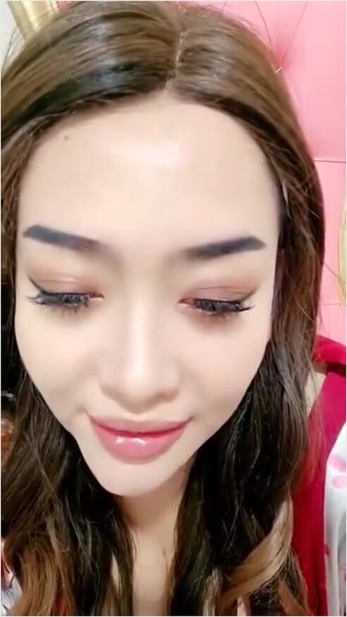Tante Dewi Gekmas Makin Cantik Aja Kobel Pamerin Susu