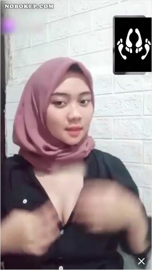 Bokep Indo Vcs Bareng Sherly Jilbabers Toge - Sebokep