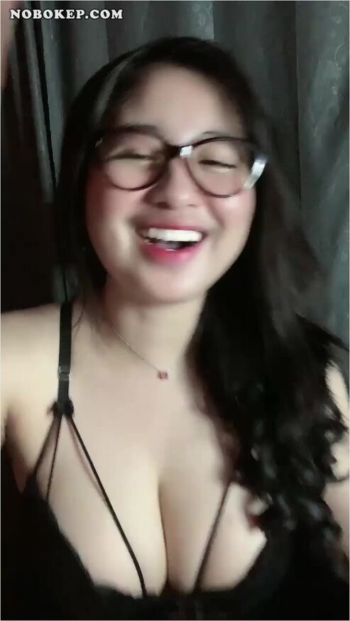 Bokep Indo Kak Imeyldaa Makin Cakep Aja Mango