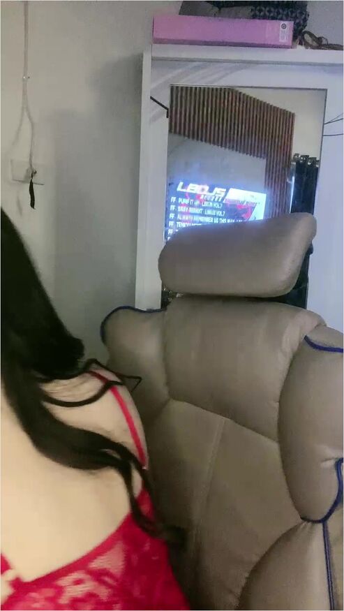 Arum Baju Merah Semakin Binal Nyepong Dildo Id 72391227 Mango