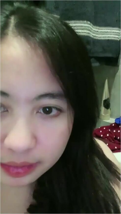 Imey Cantik Sengaja Spill Puting Susu Jadi Bacol - Liveshow